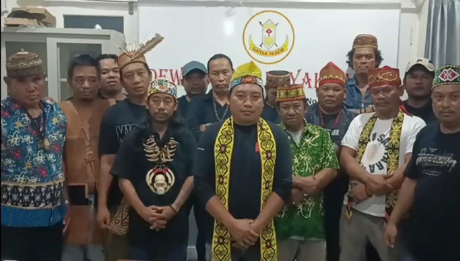 Dewan Adat Dayak Paser Kabupaten PPU Dukung Pembangunan Bandara VVIP, Tol, dan Reforma Agraria di IKN