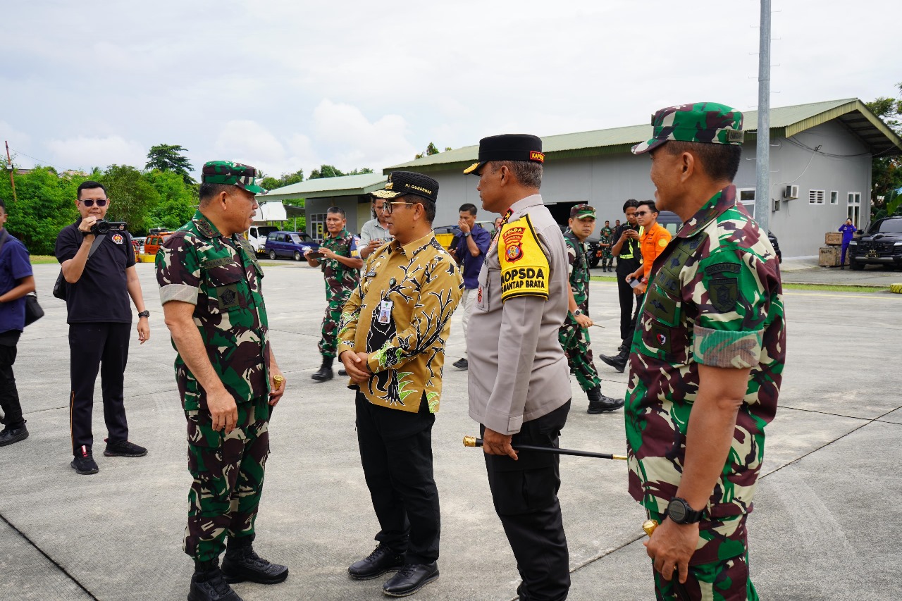 Pangkogabwilhan II Tiba di Balikpapan, Kapolda Kaltim Hadir Menyambut